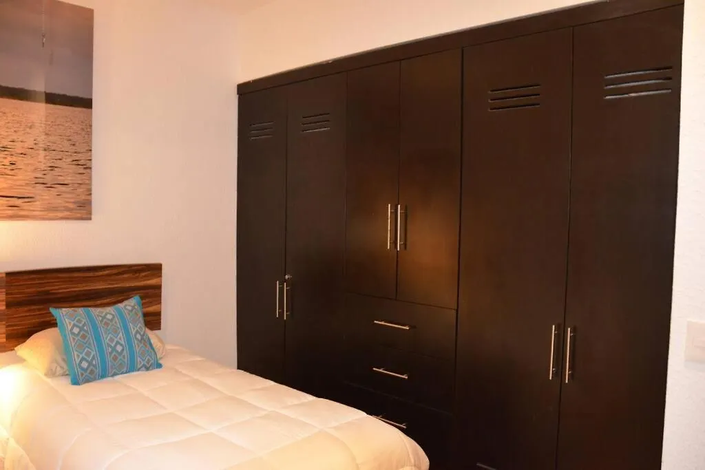 Beautiful Condo With Pool kontakter